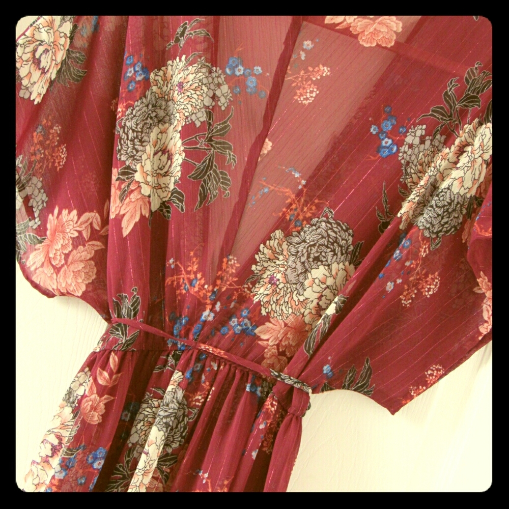 Sheer Kimono Style Maxi Dress